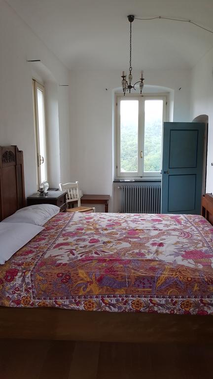 Hotel Rural House Rondini à Camposasco Extérieur photo